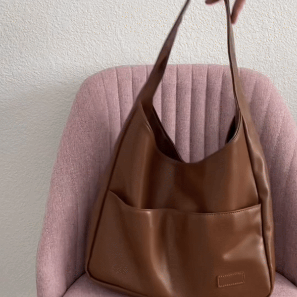 Katie | Minimalistisk axelväska – vardaglig elegans möter praktisk design